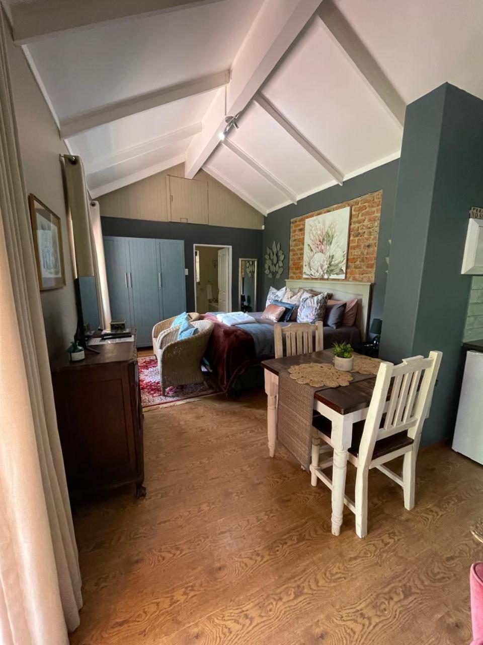 Periwinkle, Grove ,Acorn & Sage Cottages Clarens Eksteriør billede