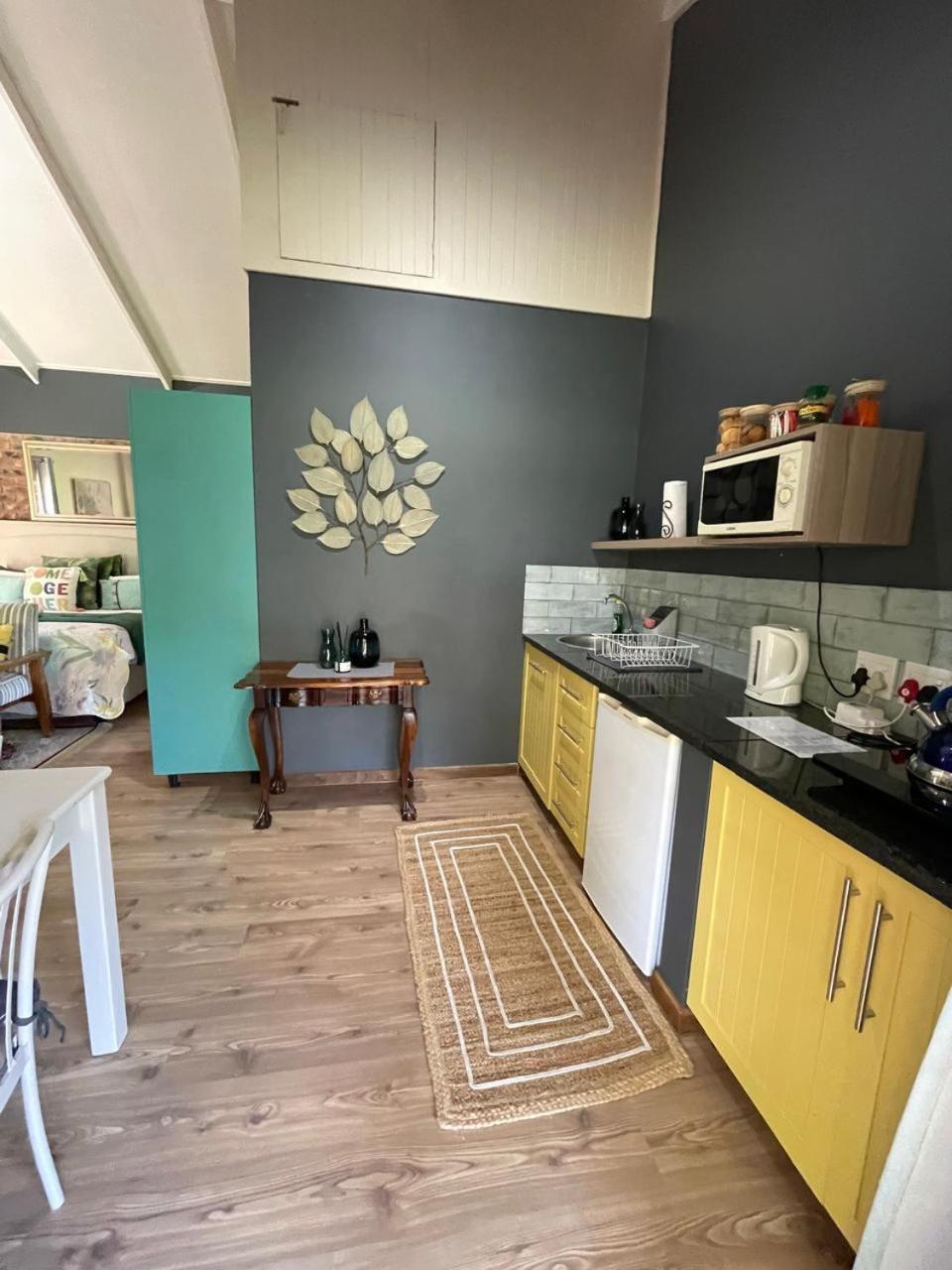 Periwinkle, Grove ,Acorn & Sage Cottages Clarens Eksteriør billede