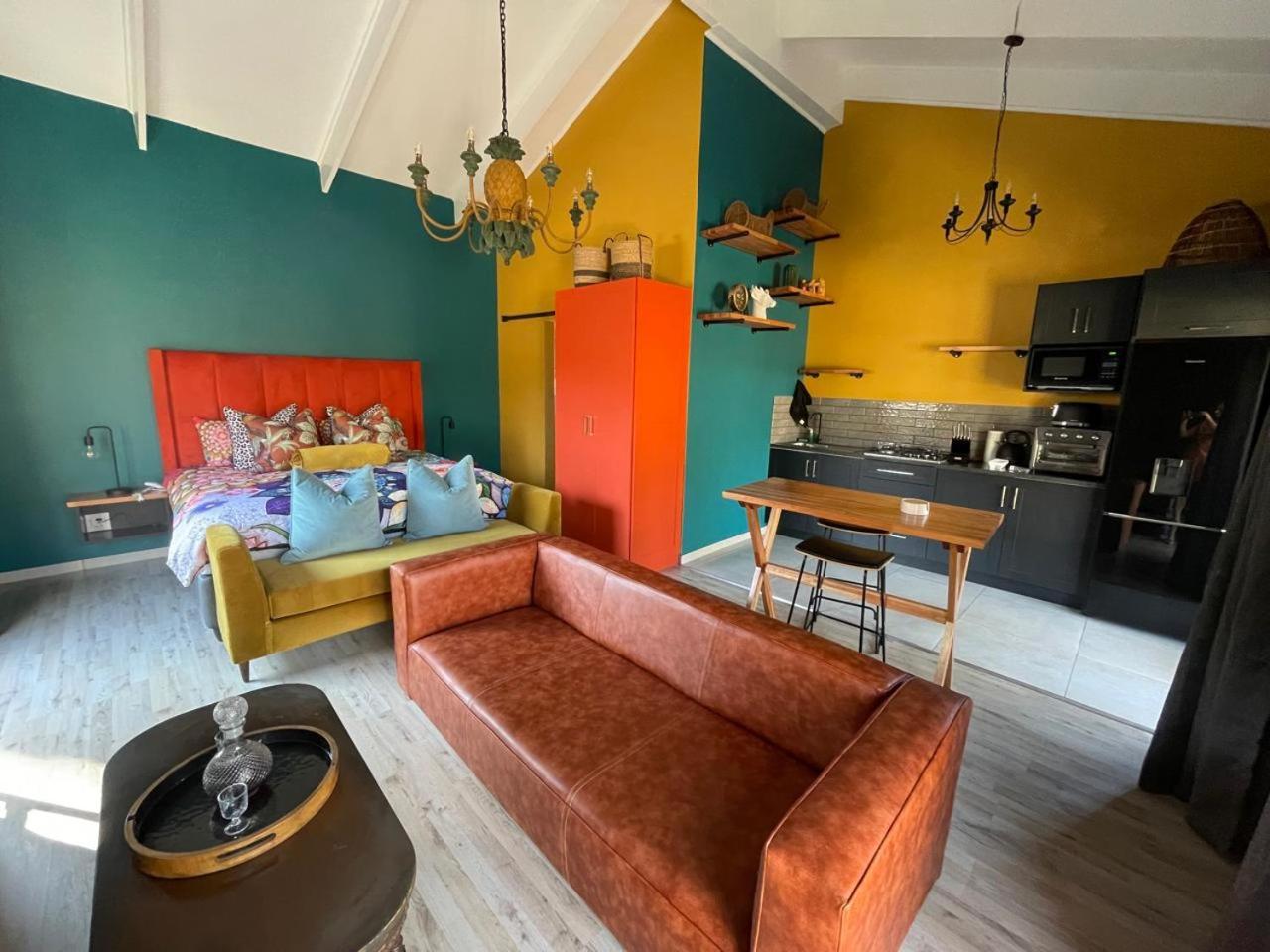 Periwinkle, Grove ,Acorn & Sage Cottages Clarens Værelse billede