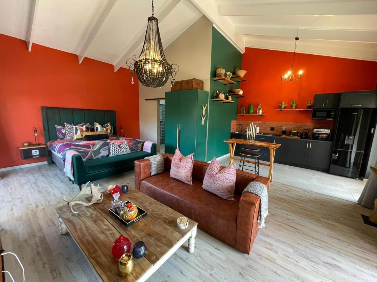 Periwinkle, Grove ,Acorn & Sage Cottages Clarens Værelse billede