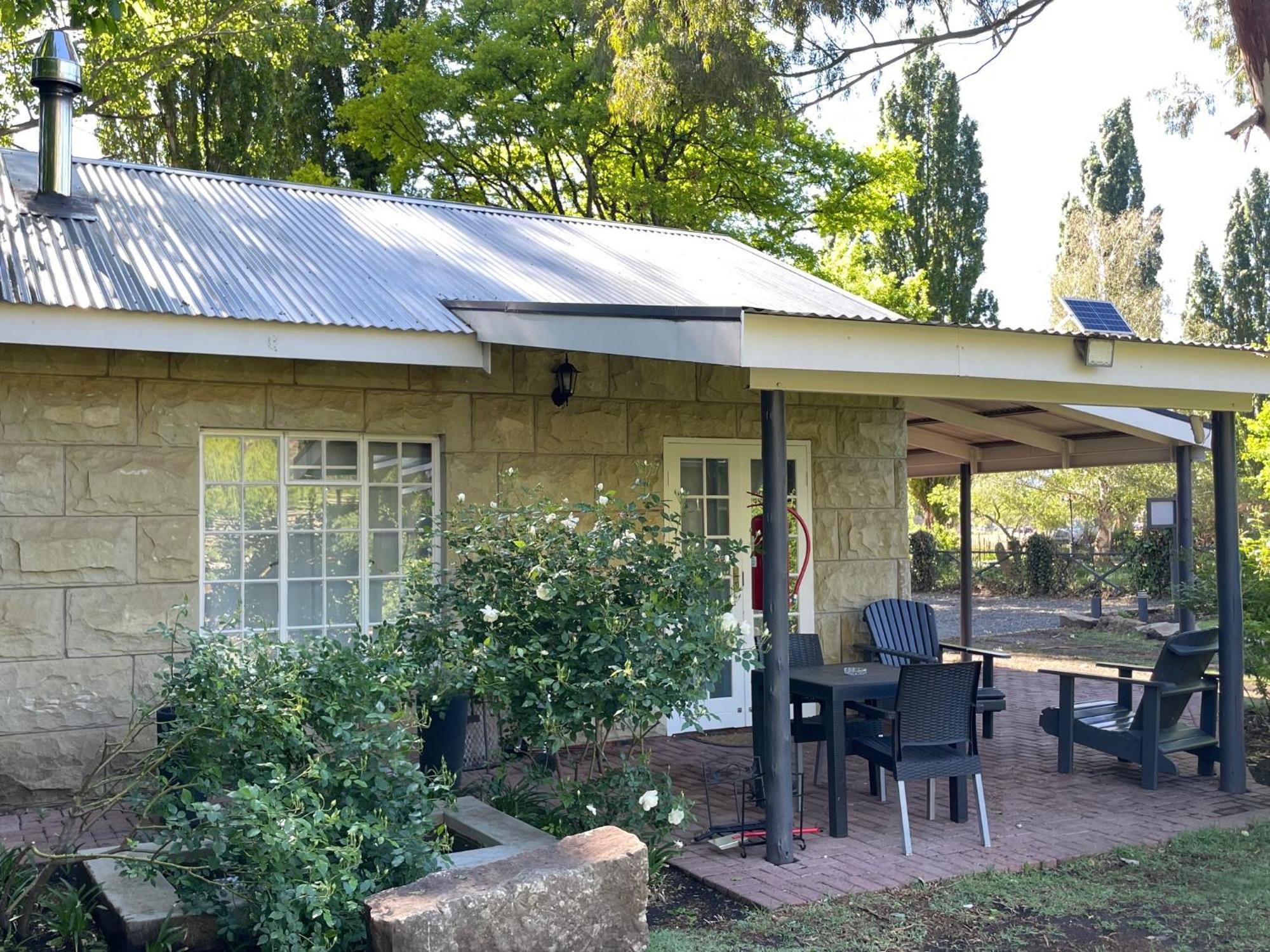 Periwinkle, Grove ,Acorn & Sage Cottages Clarens Eksteriør billede
